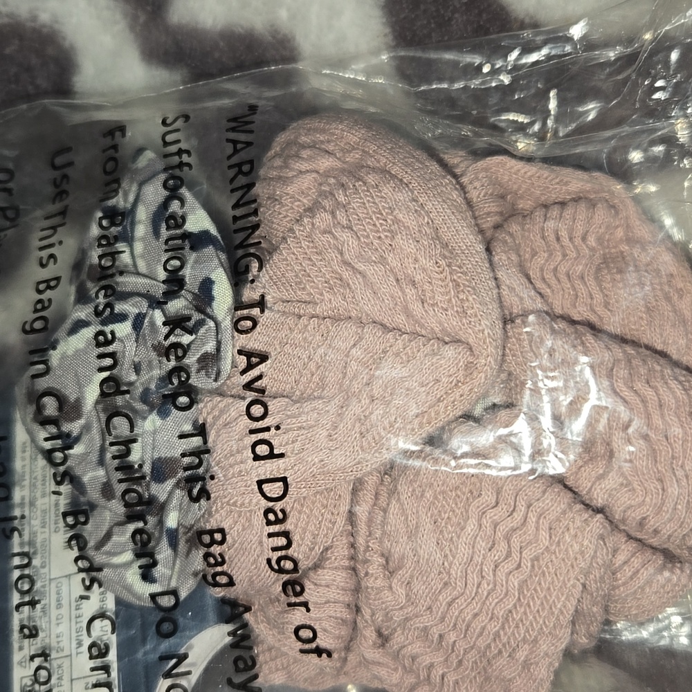 Universal Thread Hair Twisters Set, 4 Total, NWT - Picture 4 of 6